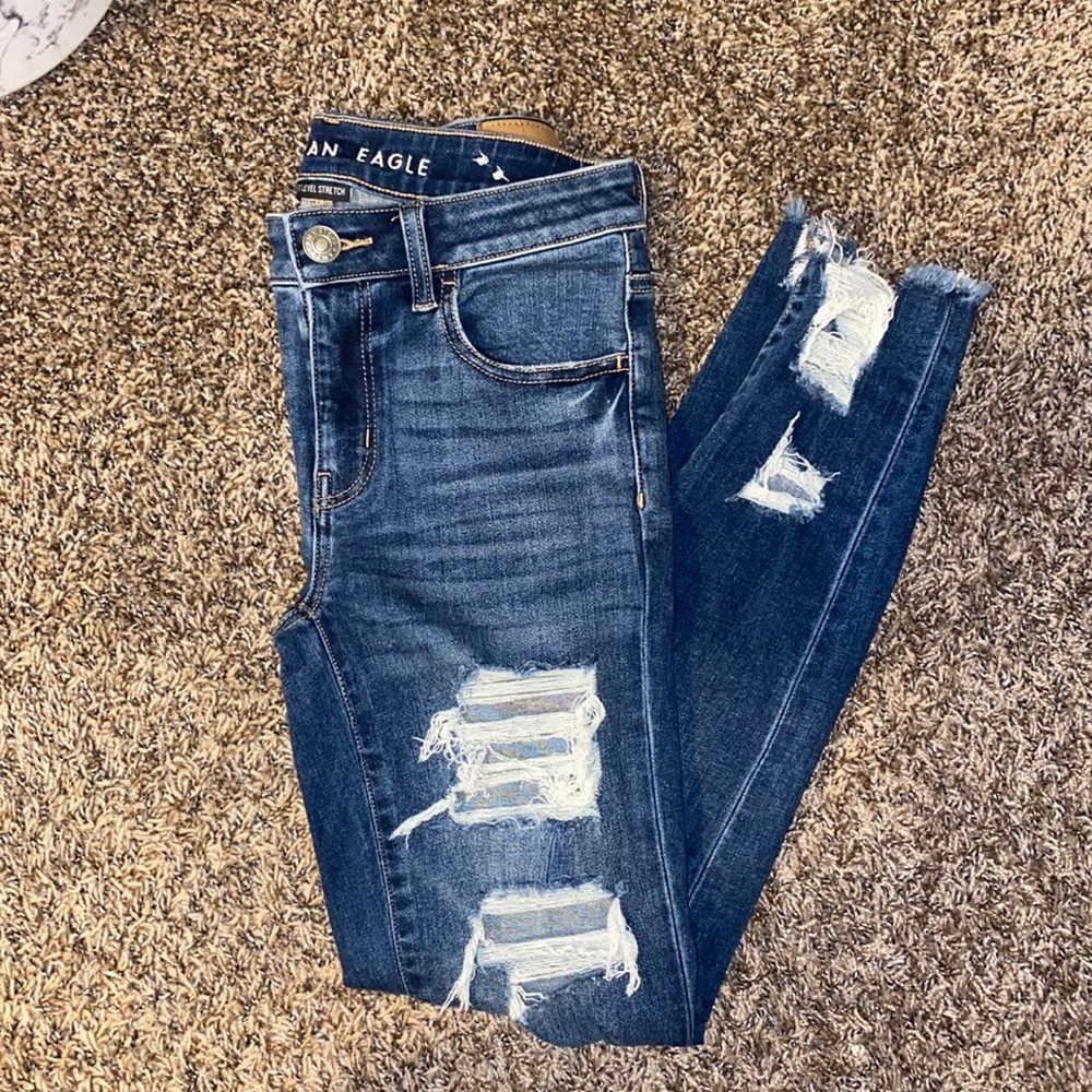 Brand: American Eagle Color: Dark wash Size: 4
